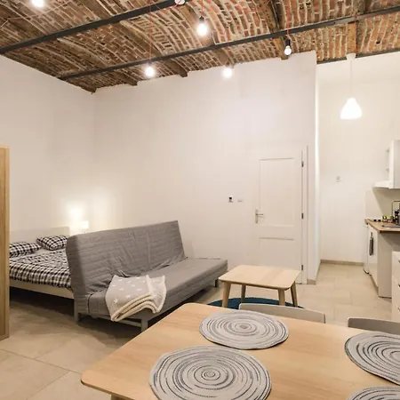 Aparthotel Flexihome Sk - Park Komenskeho *
